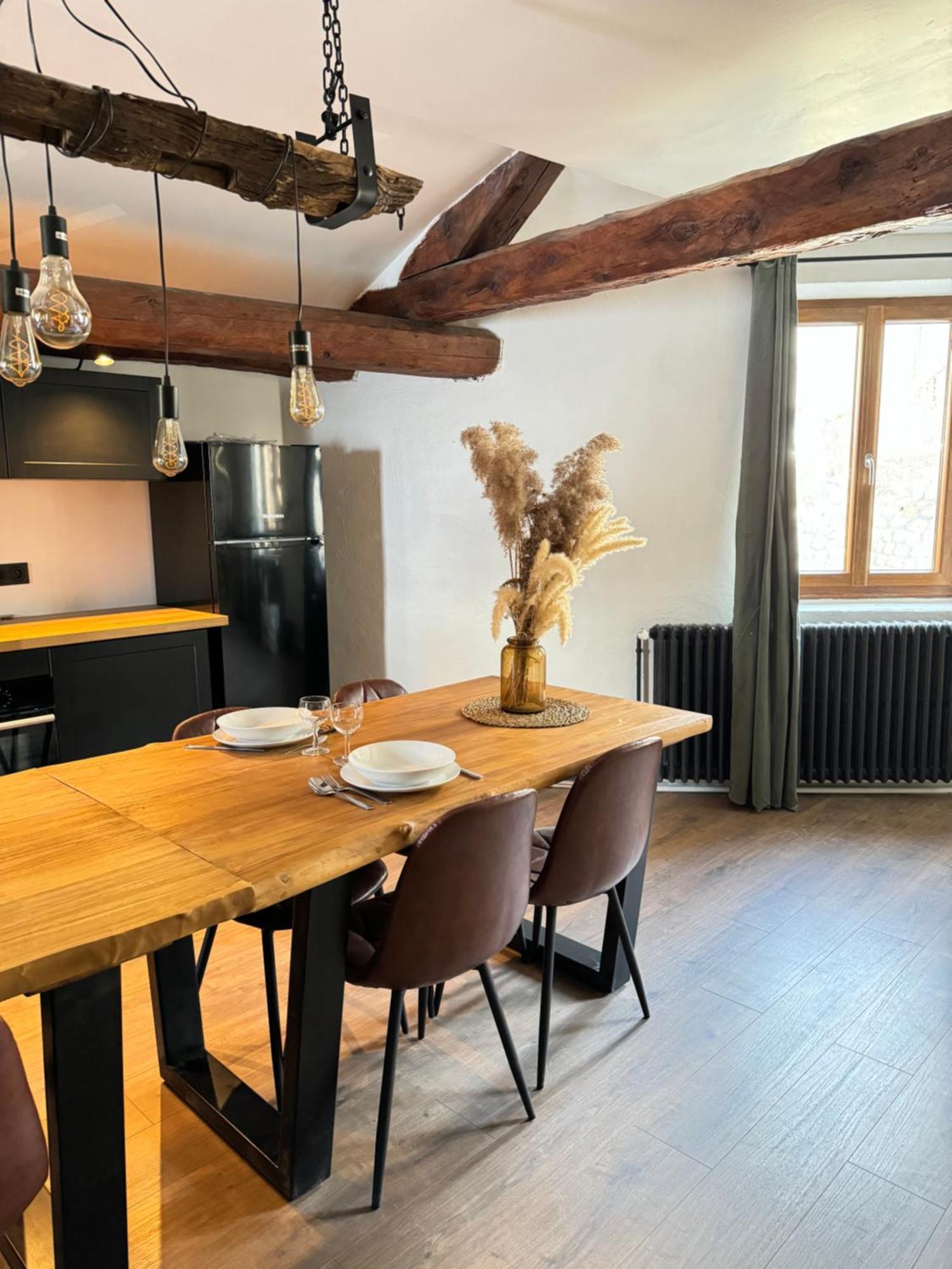 Le Provence Apartment *
